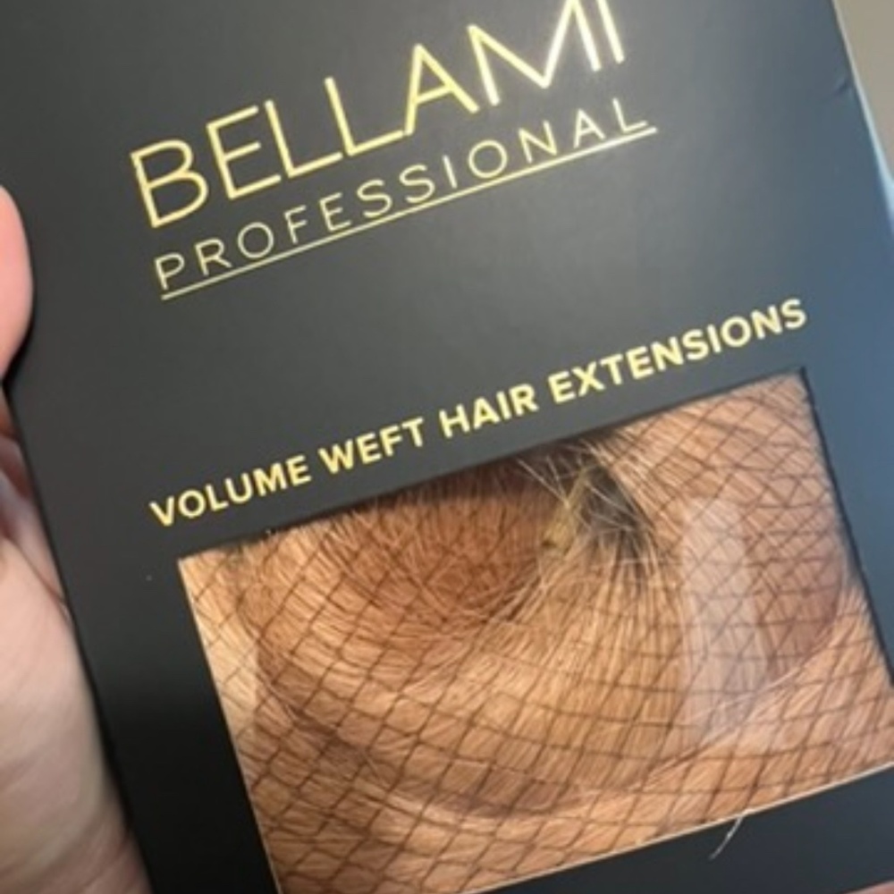22” volume weft NEW SEALED BOX- Ginger